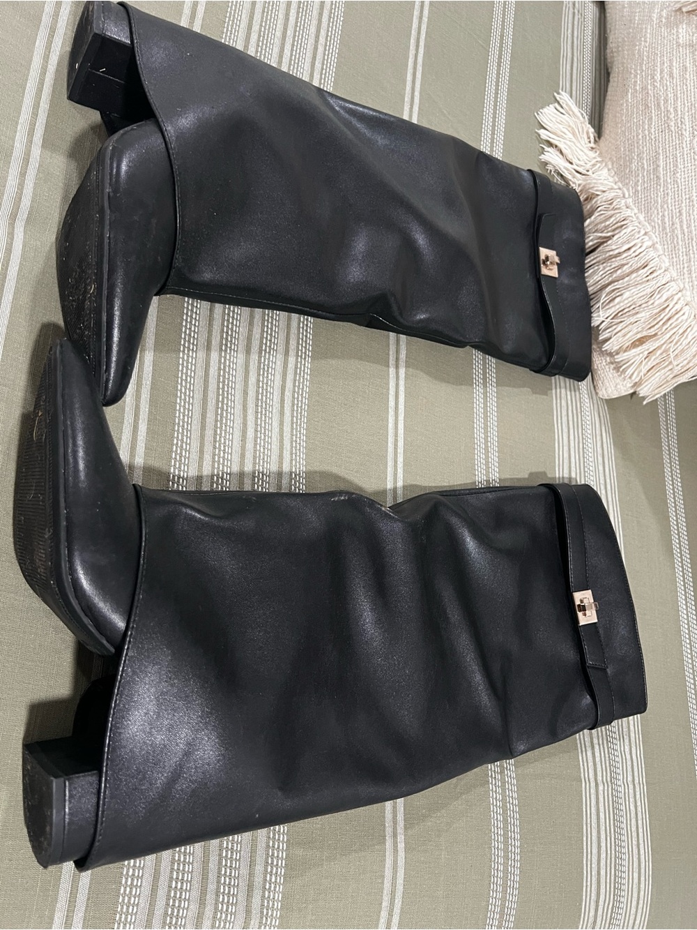 Classic Black Knee-High Leather Boots with Gold Accent